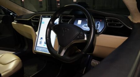 Three Display Three Display